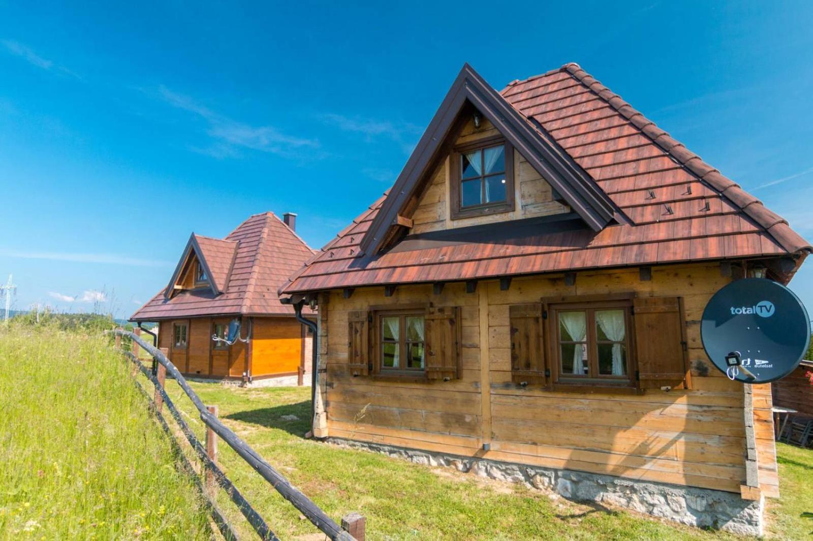 Mašine kolibe view 2