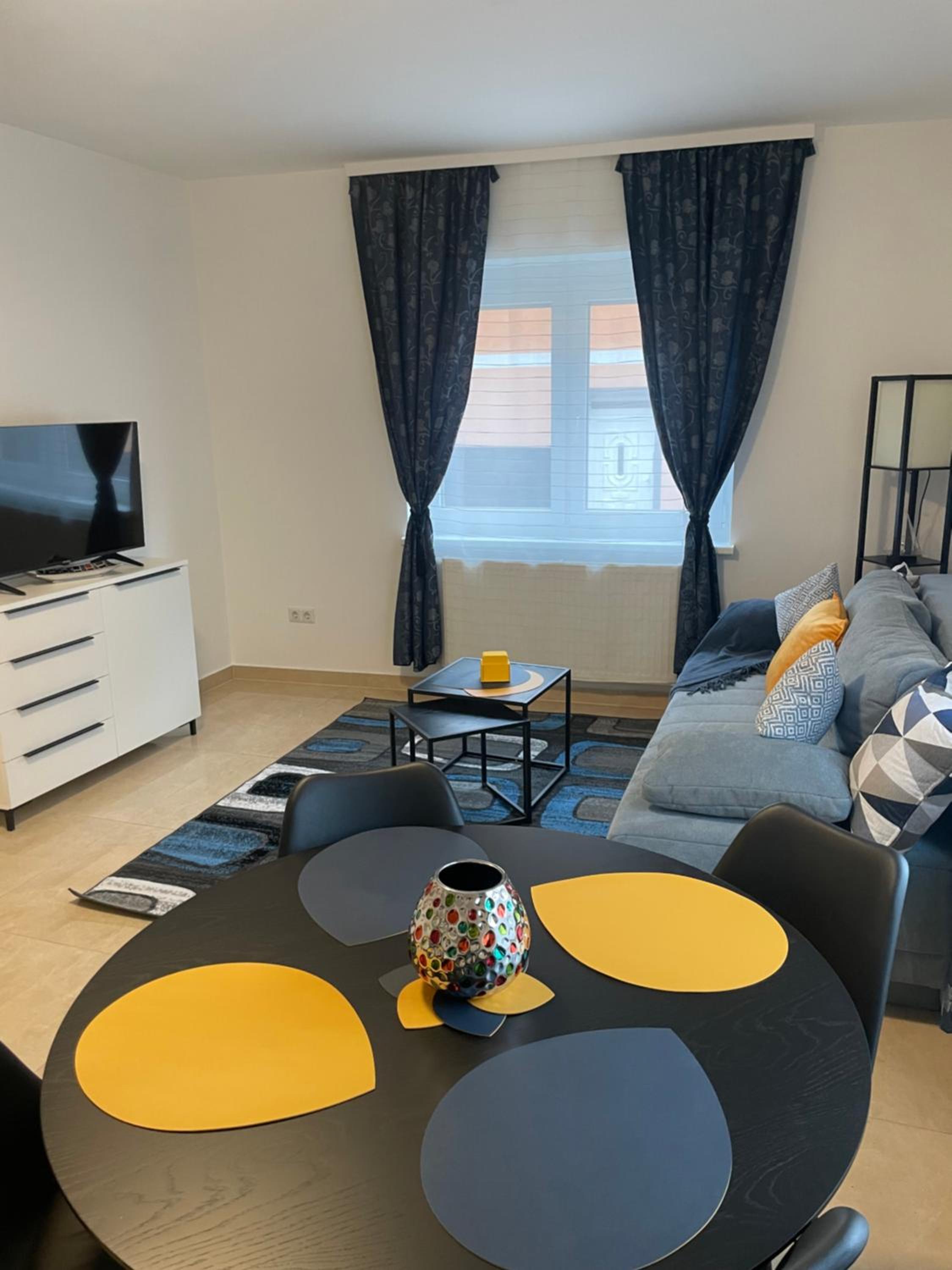 SEOS Self Check in ,Gratis parken,Apartment mit Schlaf Zimmer und StudioApartmet