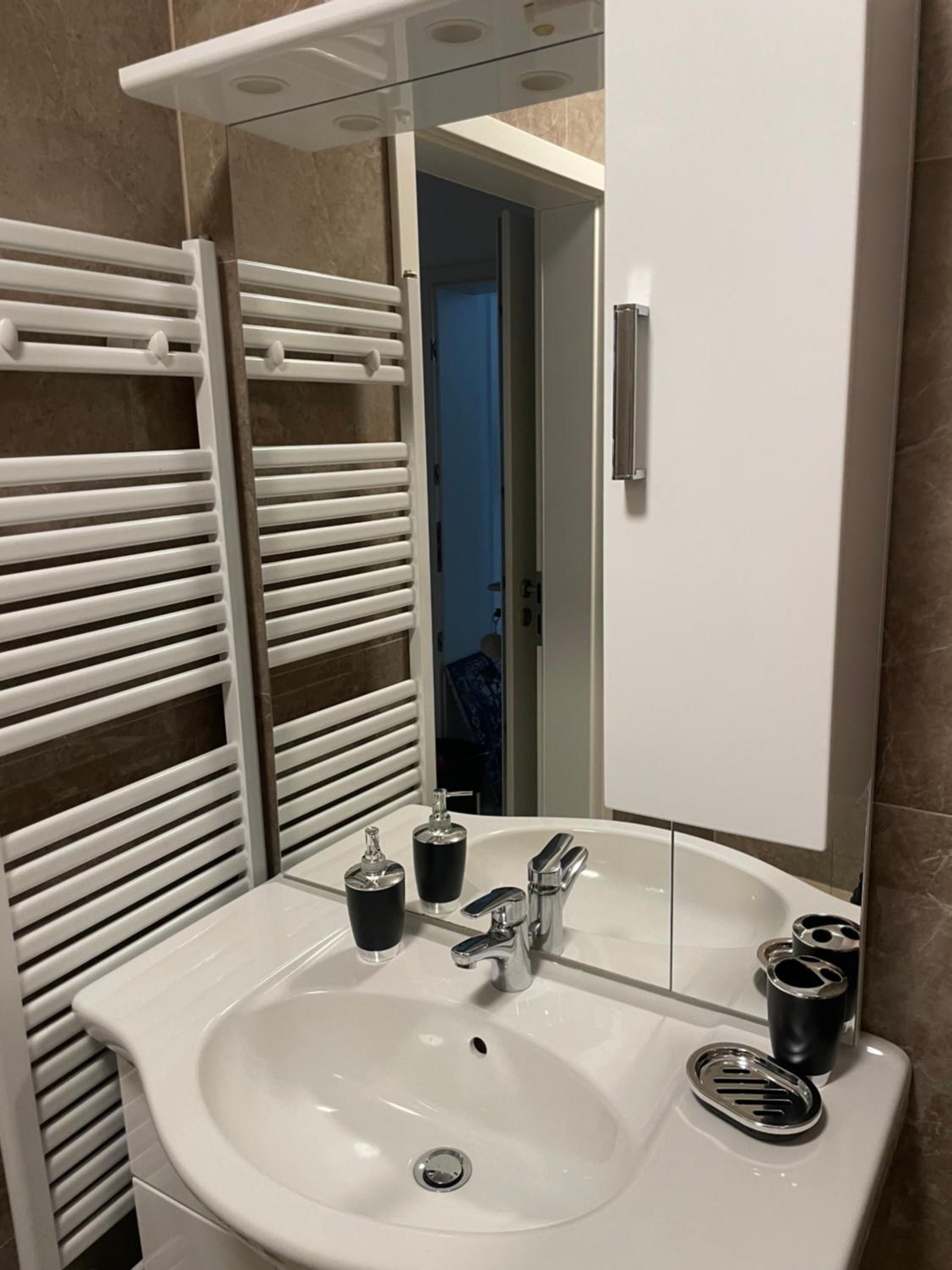 SEOS Self Check in ,Gratis parken,Apartment mit Schlaf Zimmer und StudioApartmet