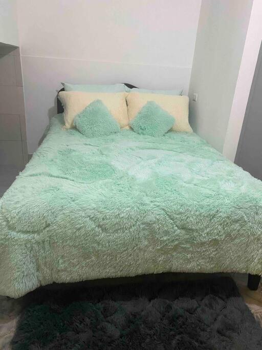 Comodo apartaestudio.