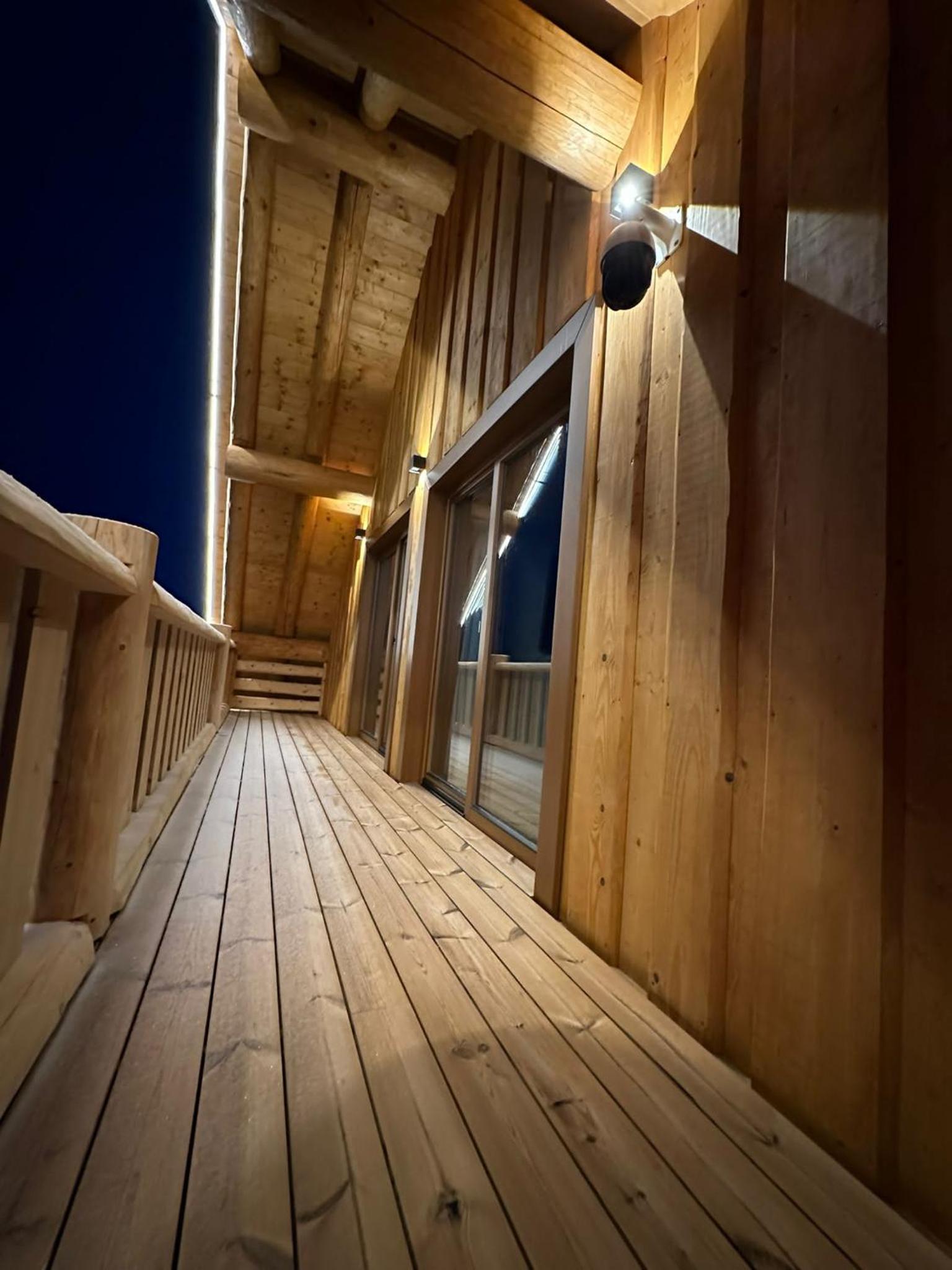 Chalet NON-SENS by L'Occitane