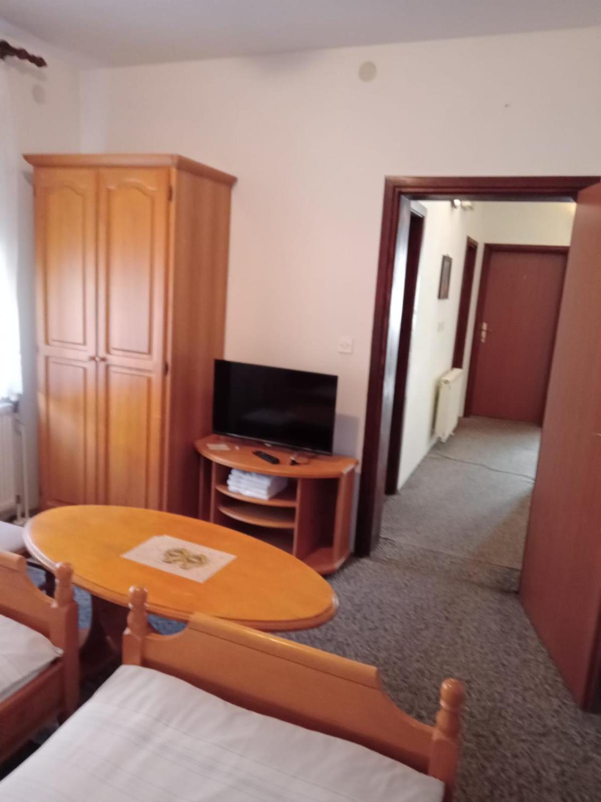 Prenoćište San Rooms