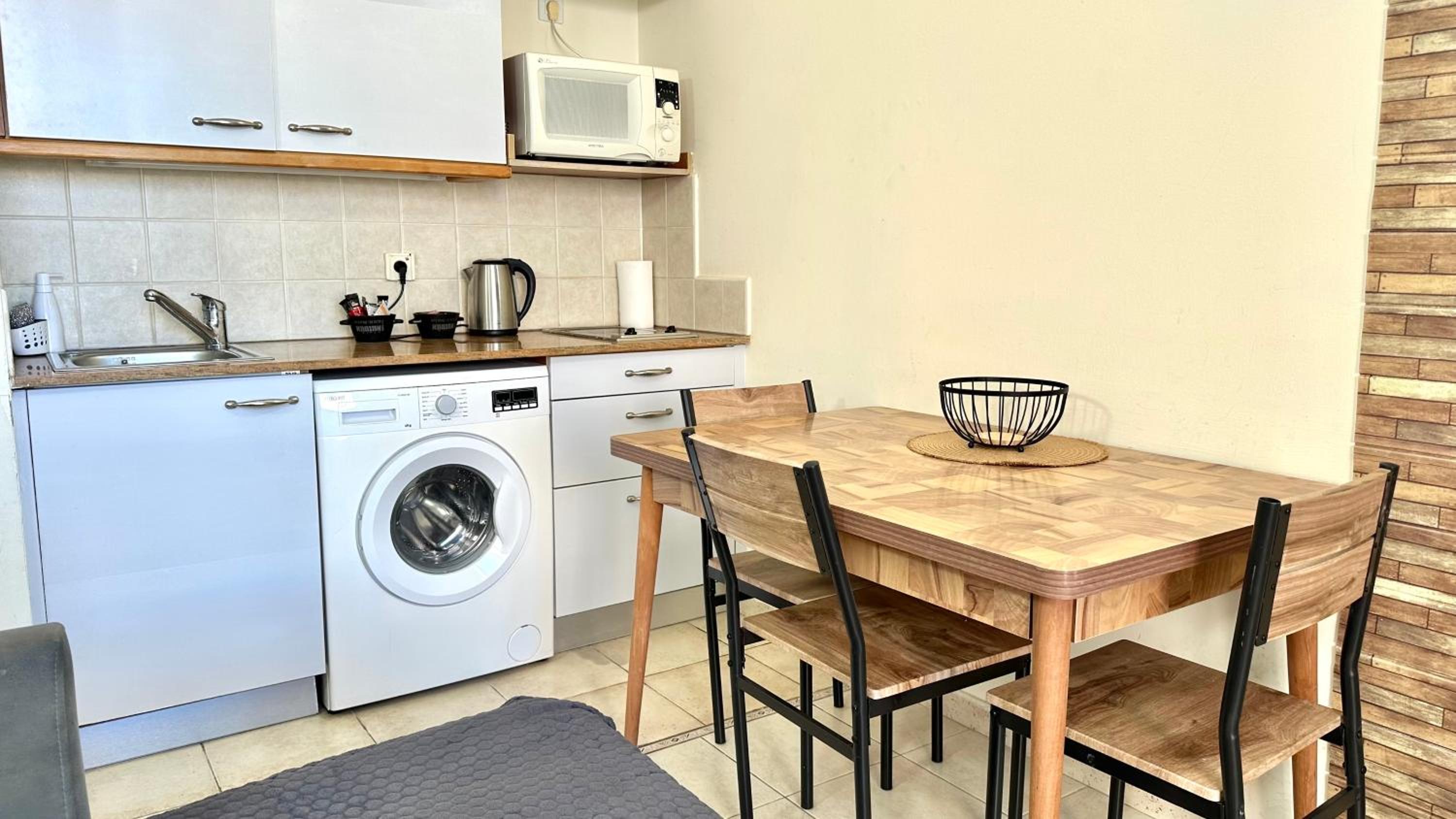 Apartment with sea view, photo 13