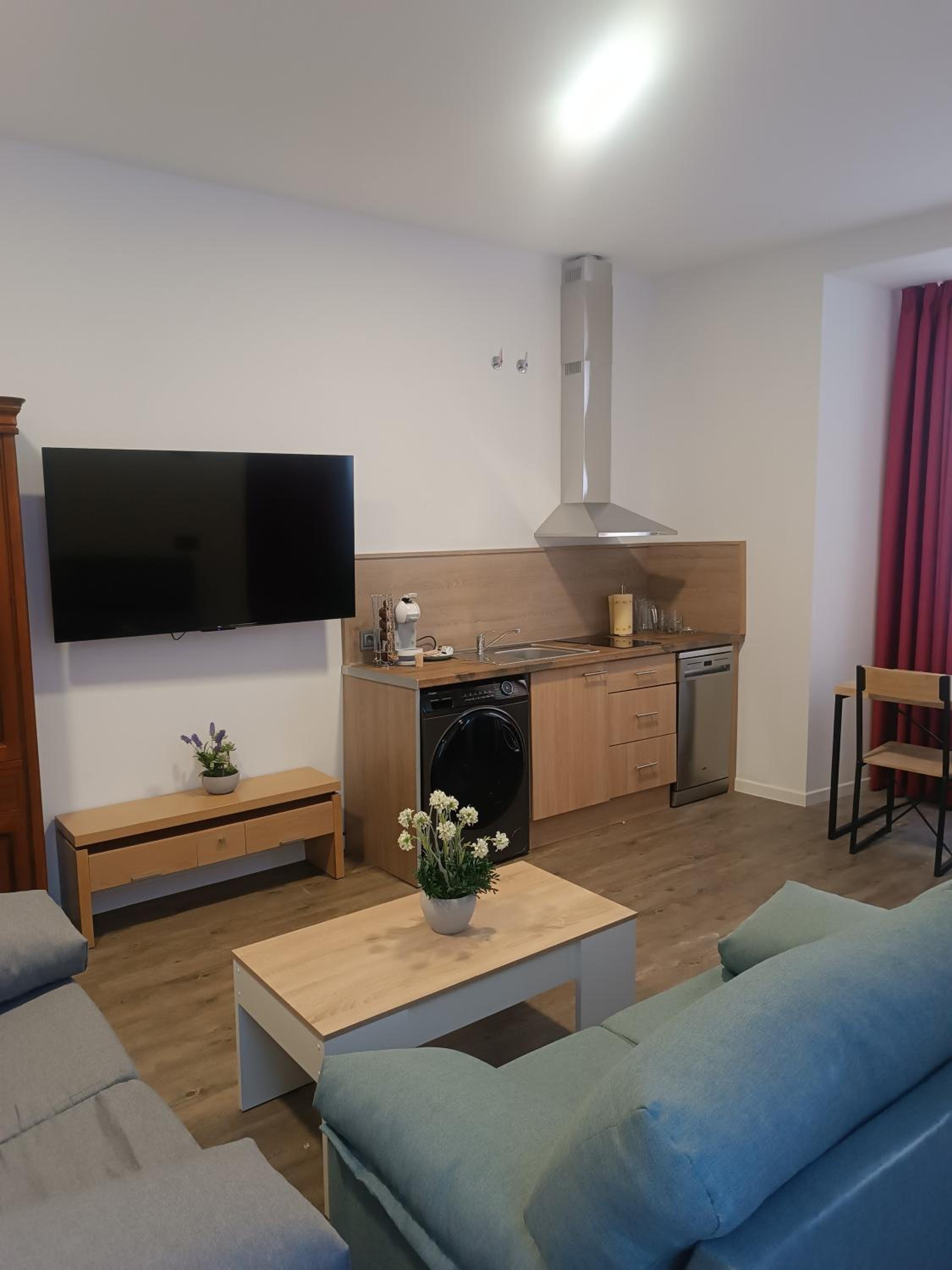 ApartamentosTuristicos Avila Puerta del Alcazar 0-1