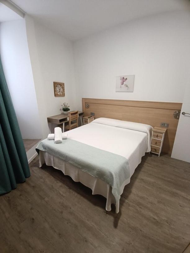 ApartamentosTuristicos Avila Puerta del Alcazar 0-1