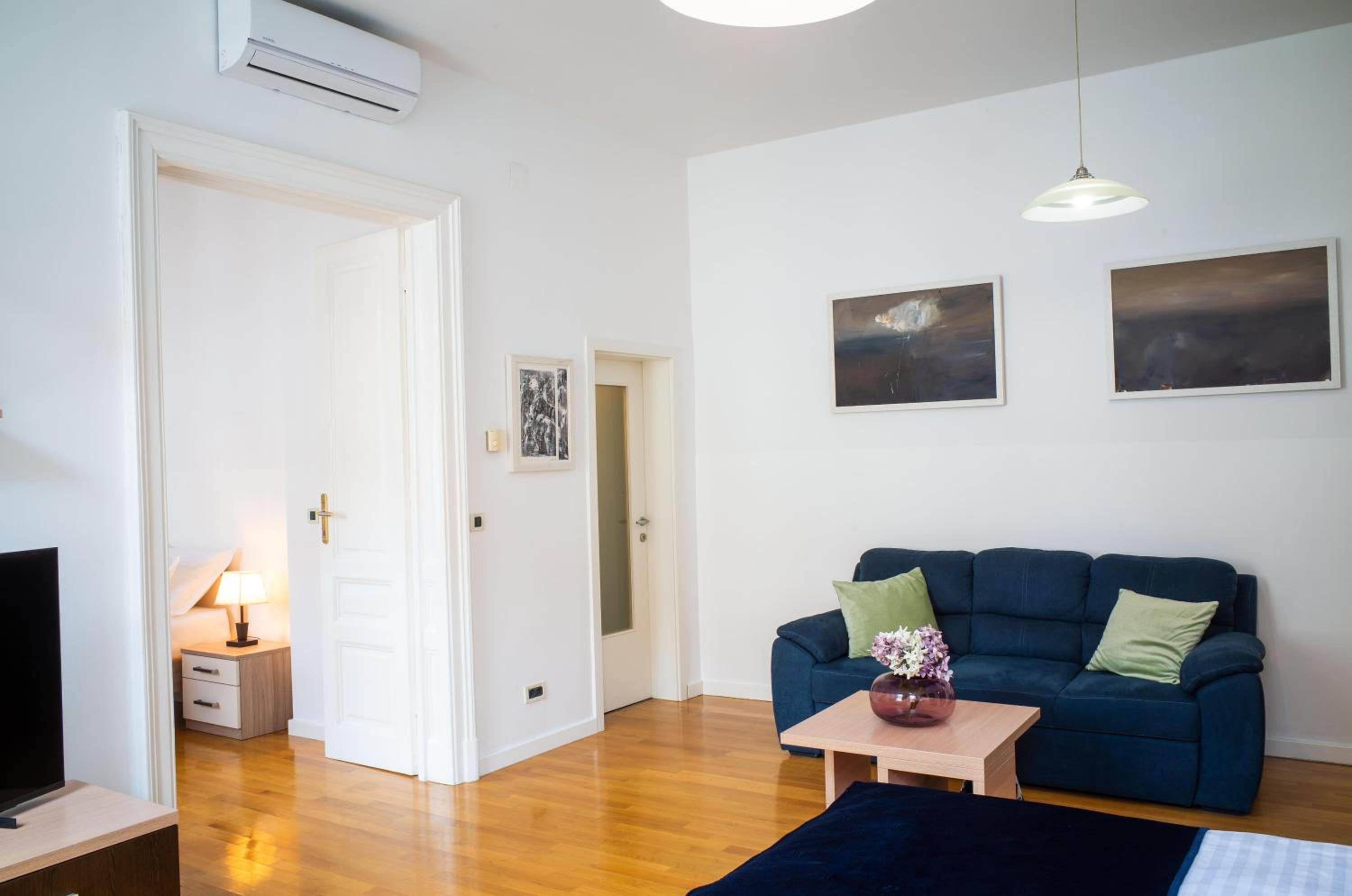 Apartment Korina - City Center view 2