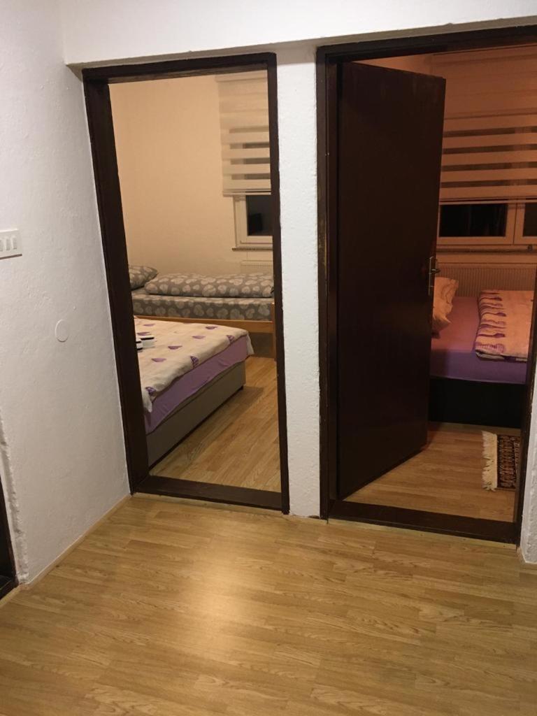Apartman Lara