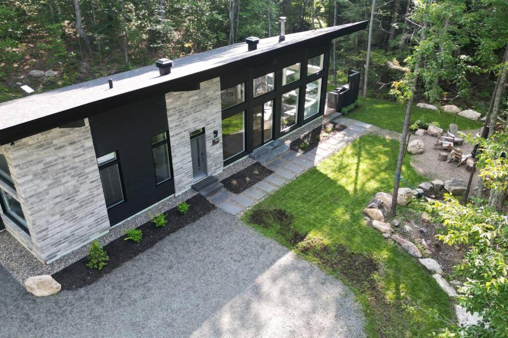 Chalet FEU en pleine nature à Tremblant.
