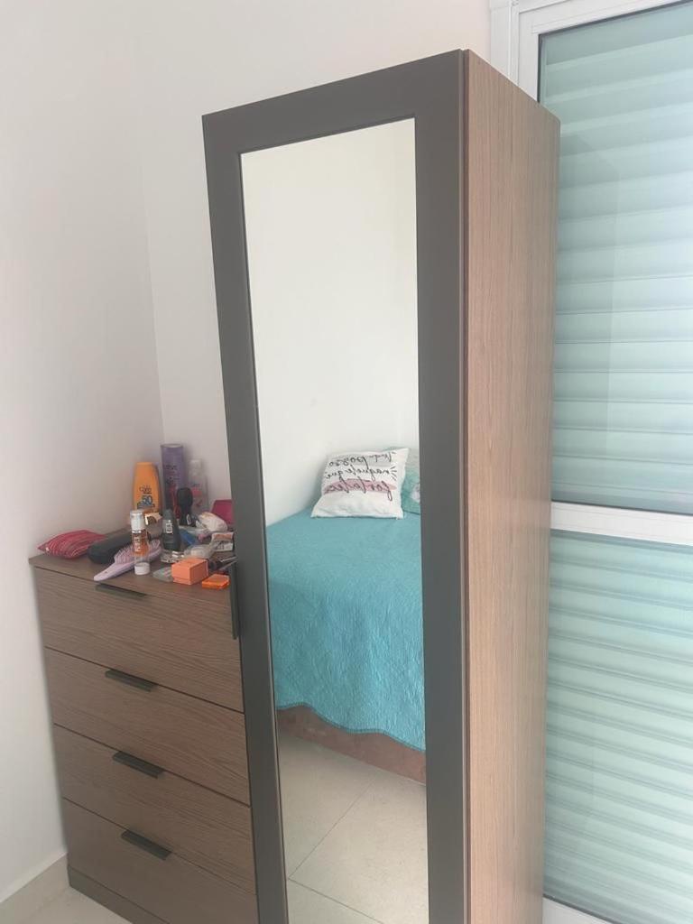 APTO BEIRA MAR - ACONCHEGANTE _ VARANDA GOURMET - WIFI - NETFLIX - TV A CABO - PRAIA GRANDE