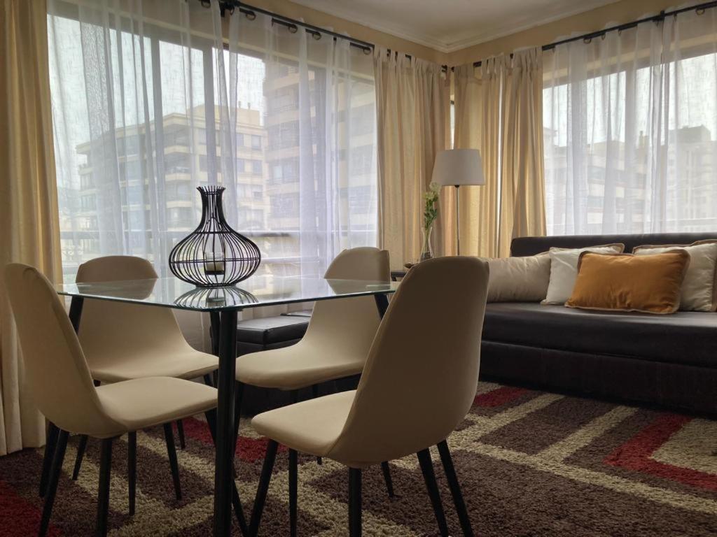 Acogedor Departamento amoblado Viña del Mar Poniente 2D 1B