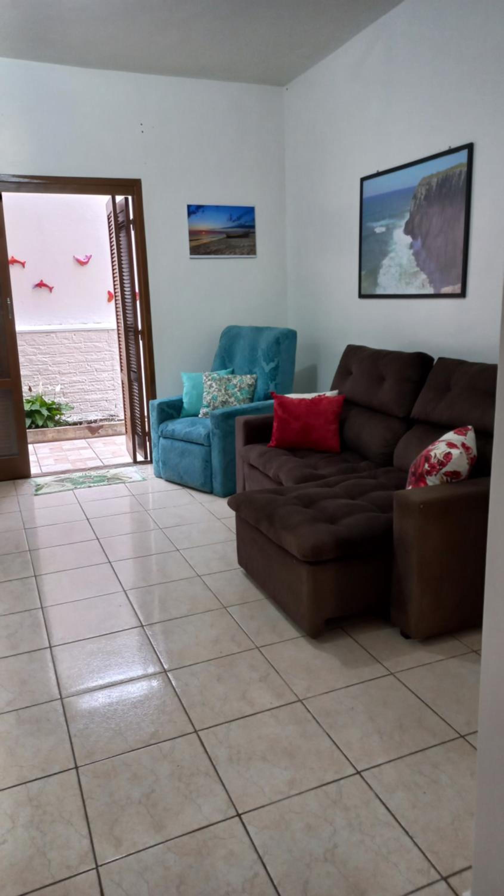 Apartamento com Cozinha Completa em Torres, Perto das 4 Praças e praia view 2