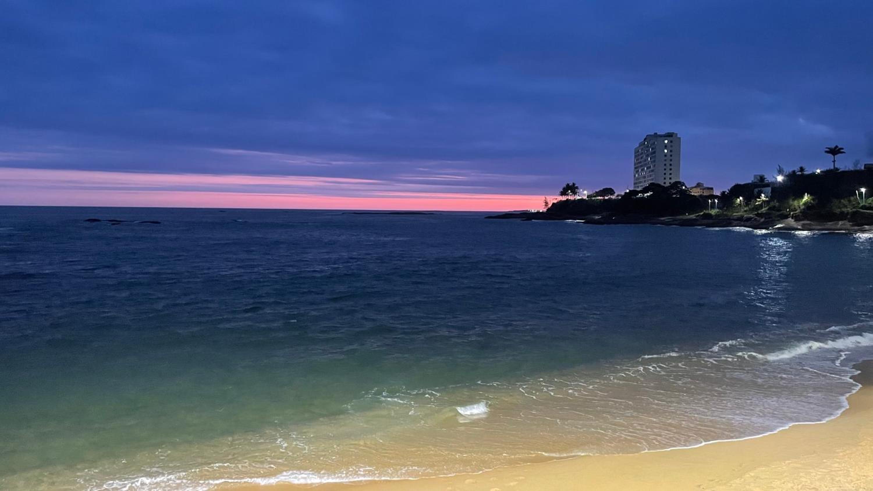 STropez com vista pro mar - Praia Areia Preta