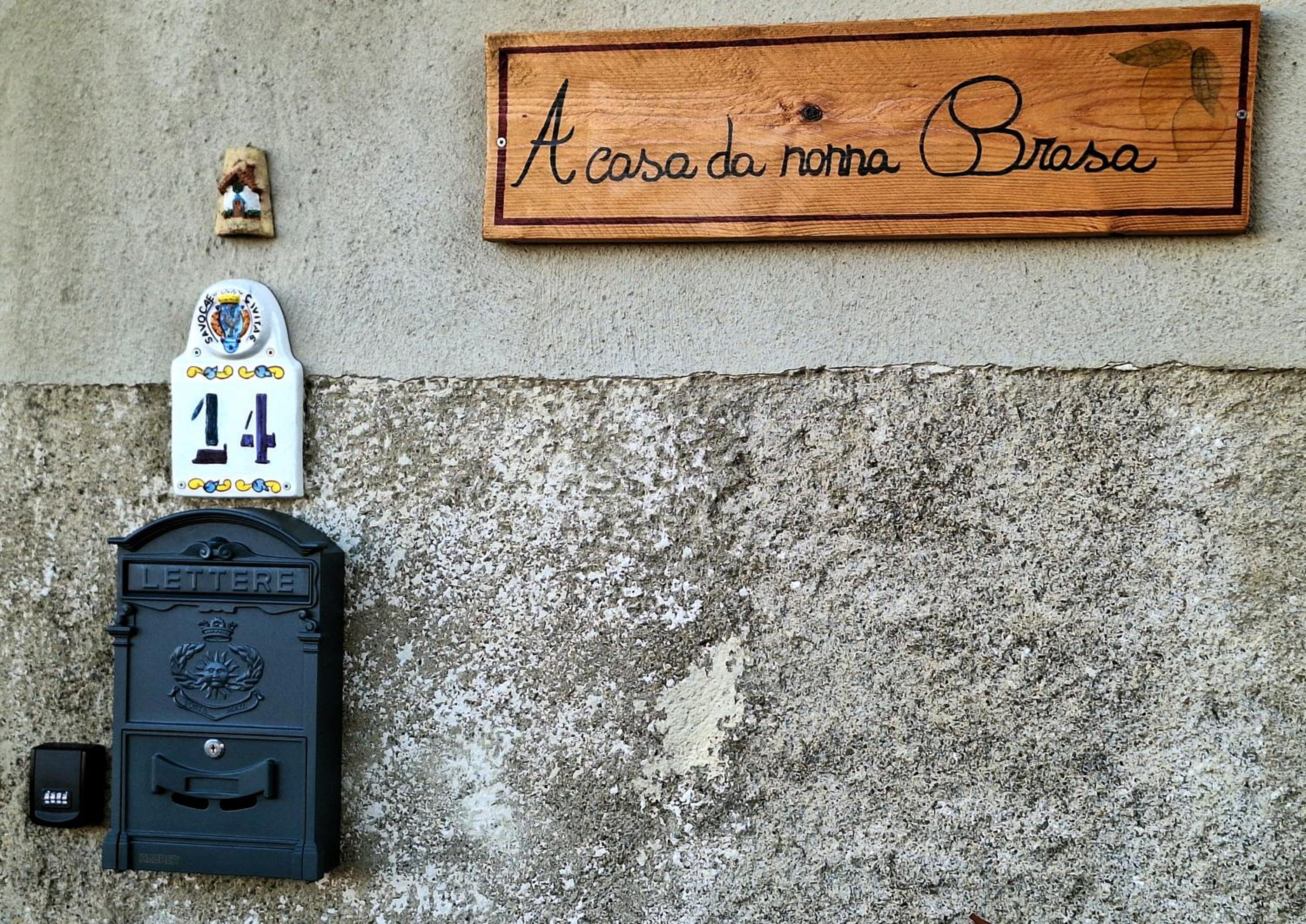 A Casa da Nonna Brasa Holiday Home Savoca photo 5