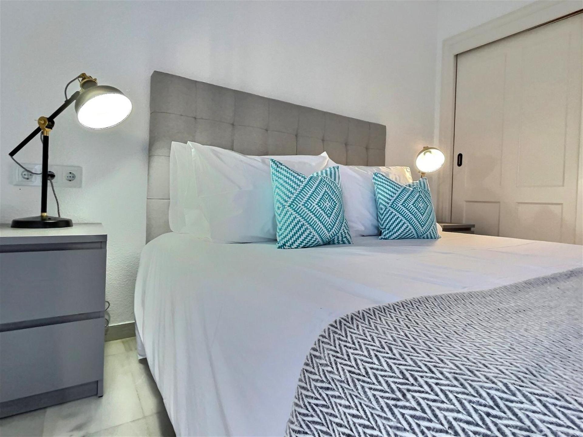 Marbella Vacations - Harbour Heaven 2 Bed, 2 Bath Apartment Steps from Puerto Banus Marina and Beach - Property Image 26