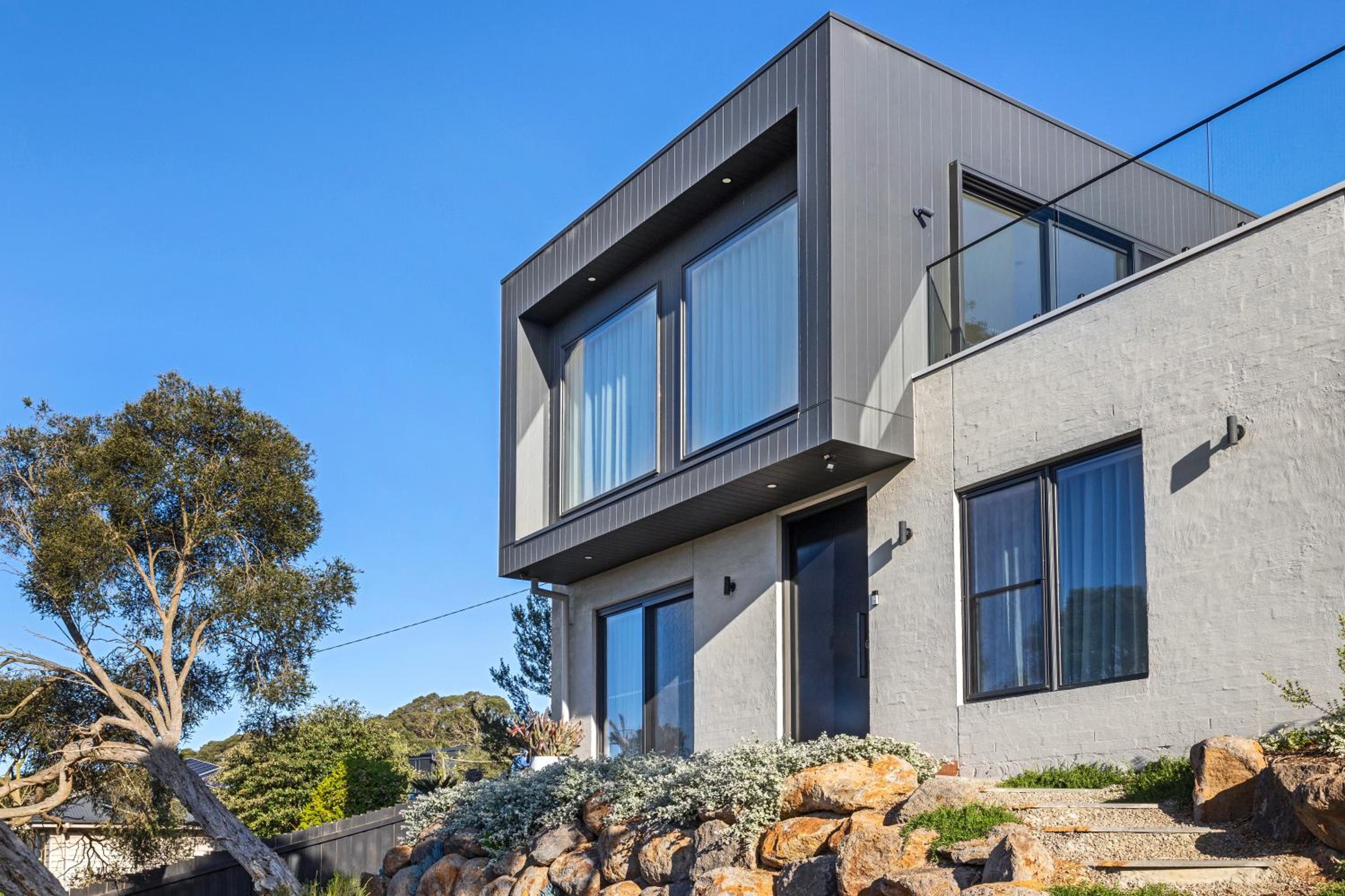 Panoramic Bayview Luxe