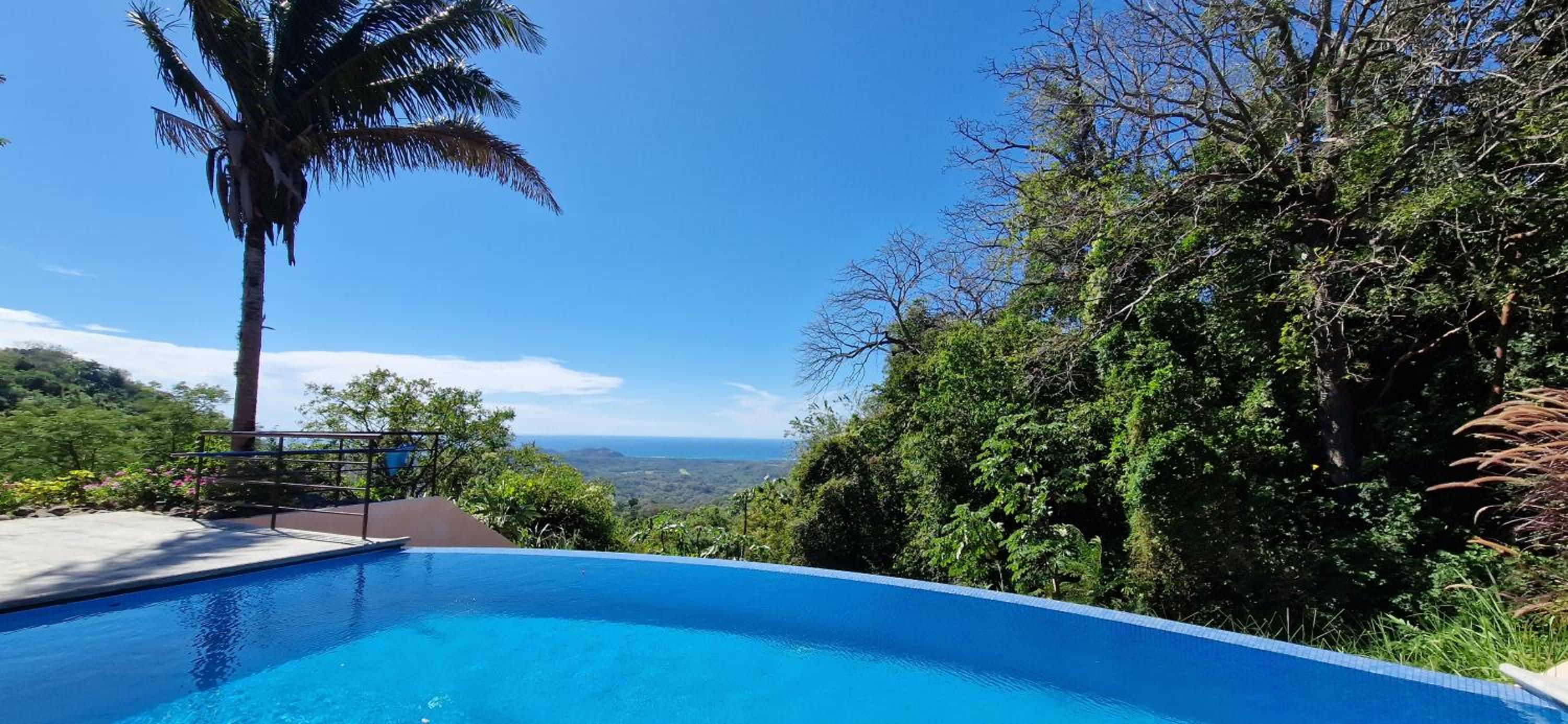 Vista Mar y Monos