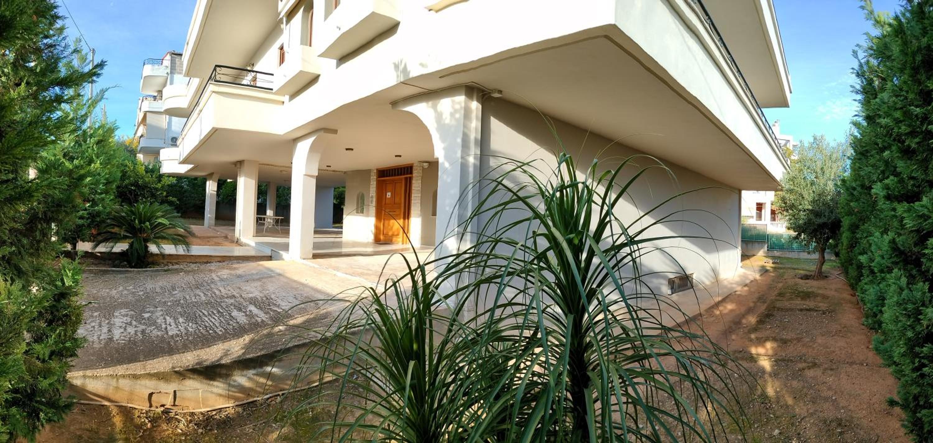 Spata sunrise house