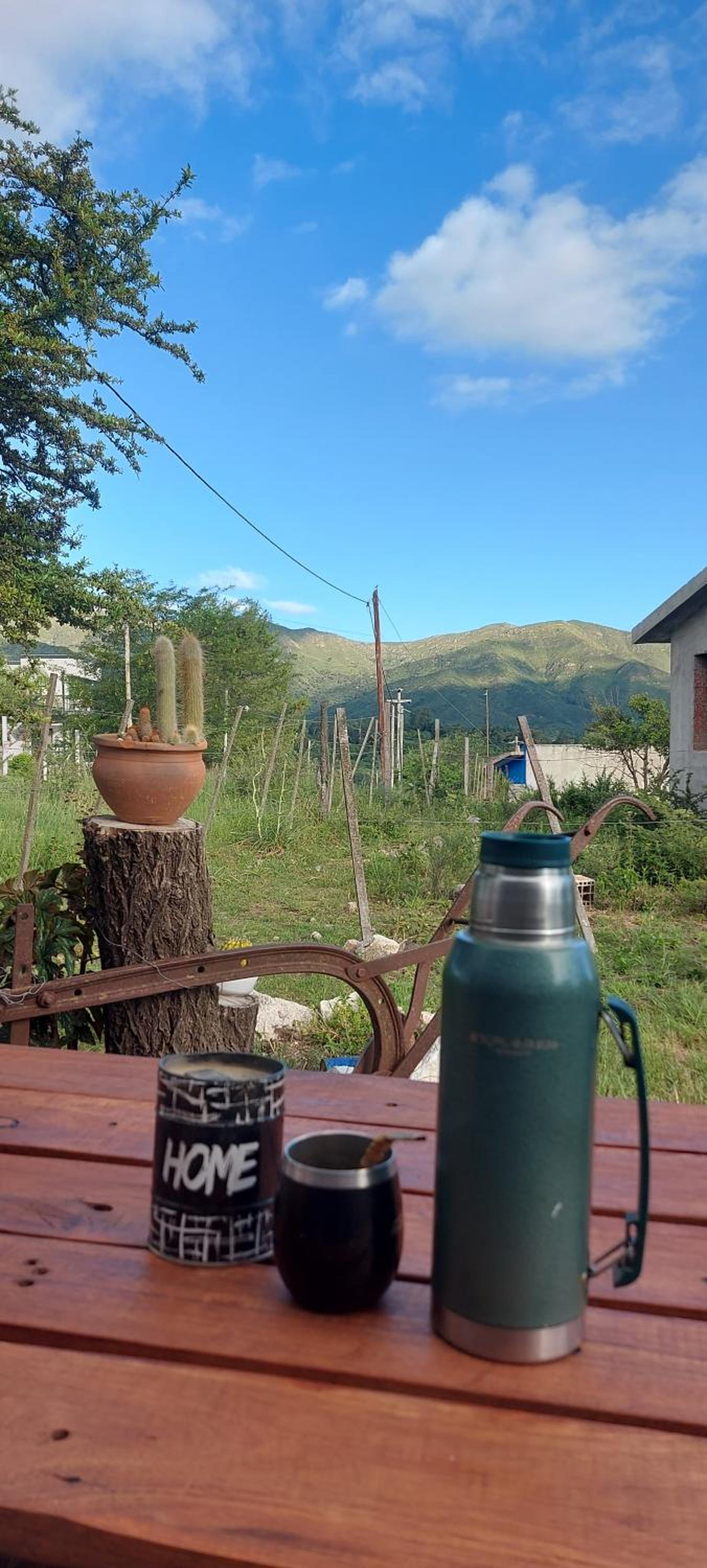 CABAÑA AKAPANA