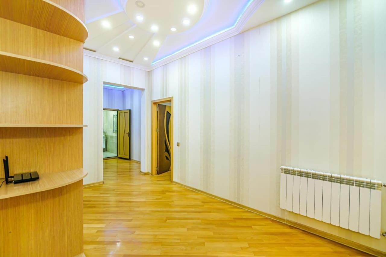 Apartment near Nizami street