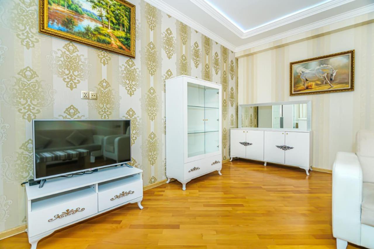 Apartment near Nizami street