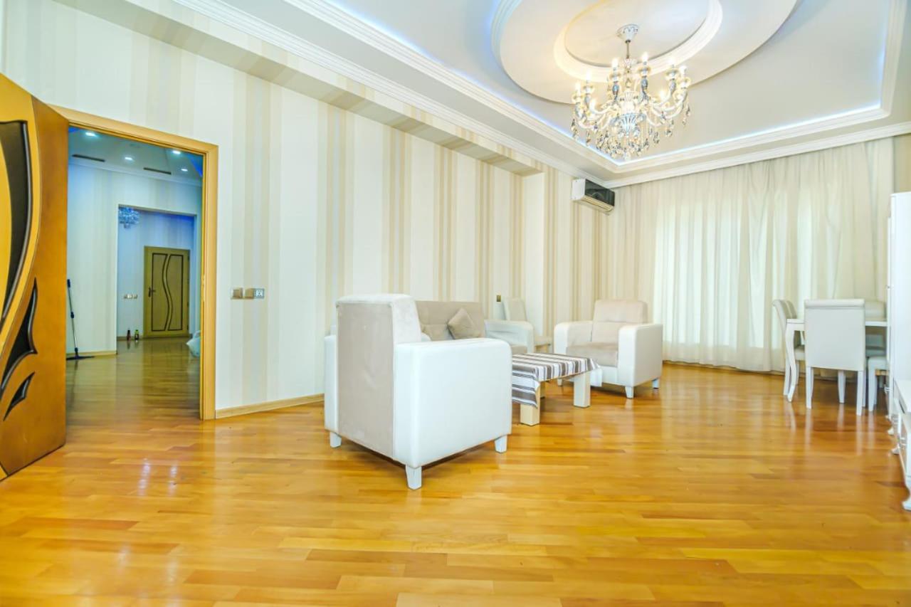 Apartment near Nizami street
