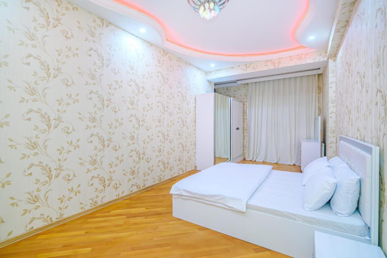 Apartment near Nizami street