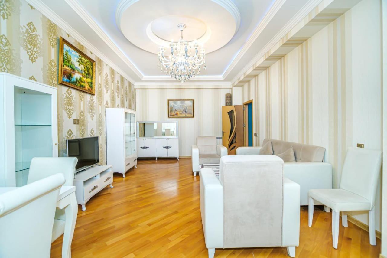 Apartment near Nizami street