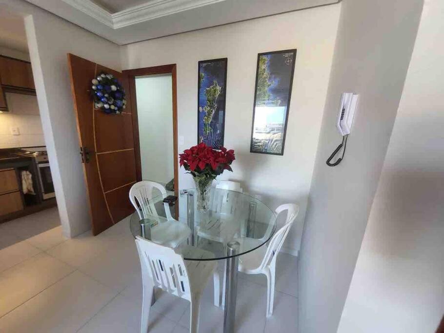 Lindo apartamento nos Ingleses