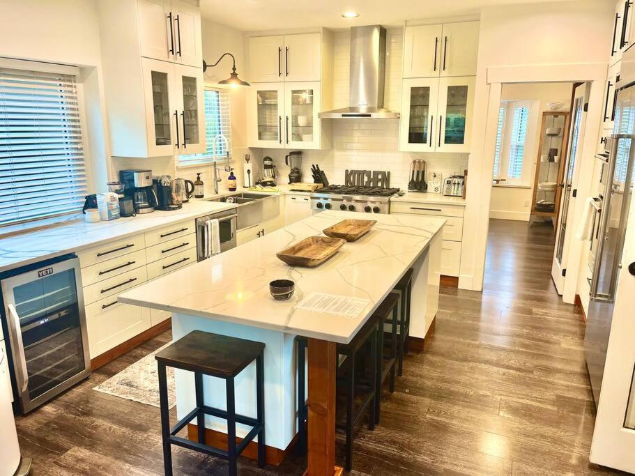 Corkscrew Willow Estate