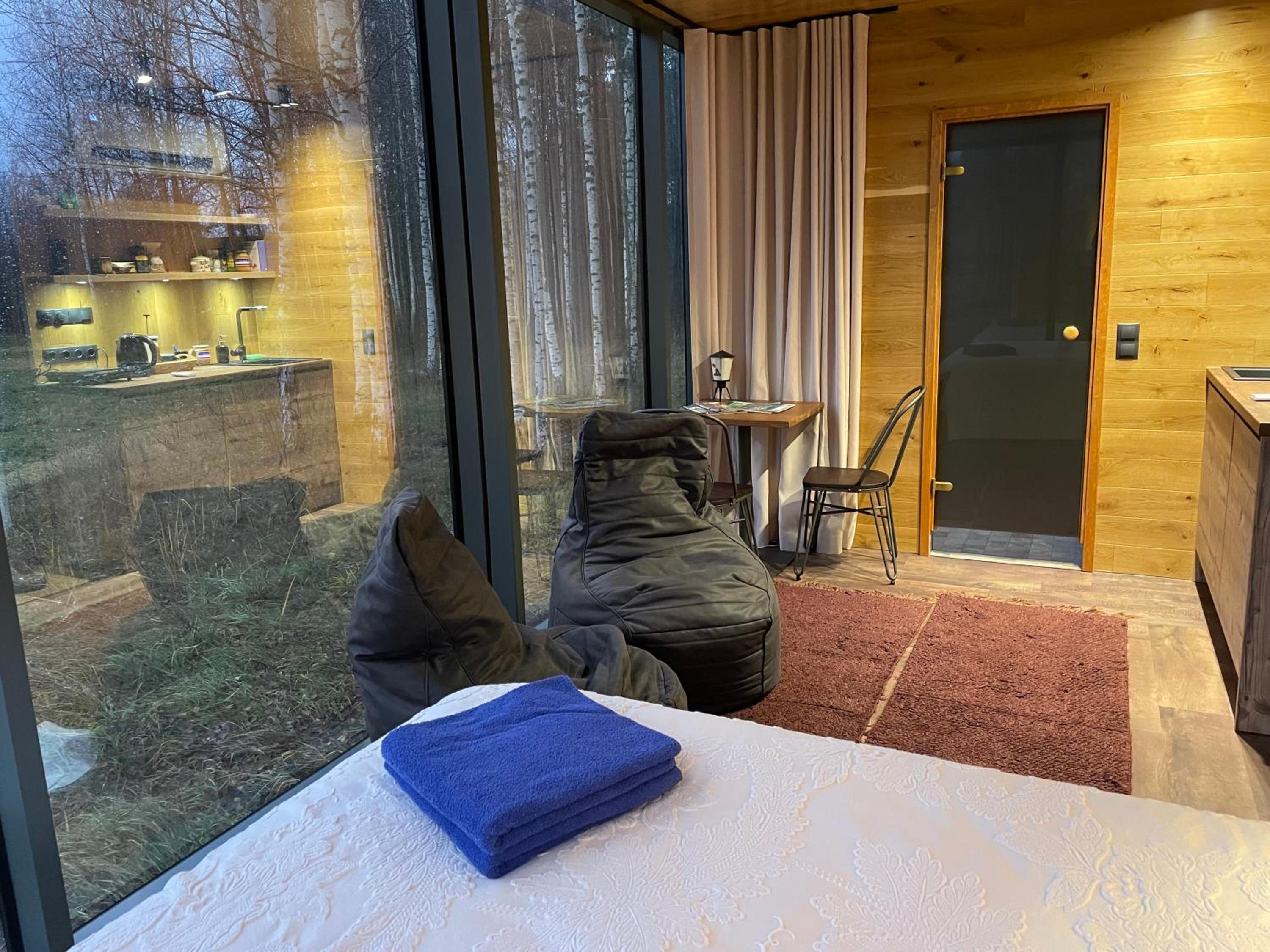 Kuldi Mirror House