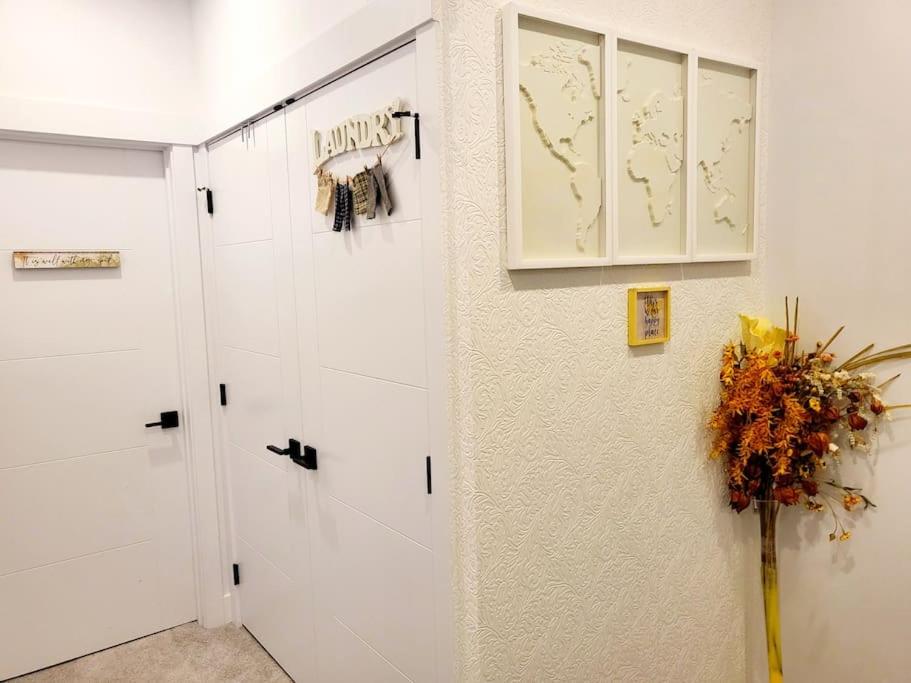 Welcome to Happy Place where Cozy Comfort Meets Exquisite Luxury