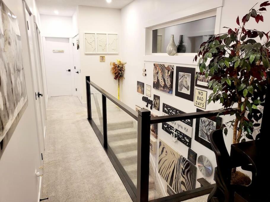 Welcome to Happy Place where Cozy Comfort Meets Exquisite Luxury