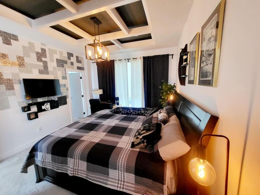 Welcome to Happy Place where Cozy Comfort Meets Exquisite Luxury