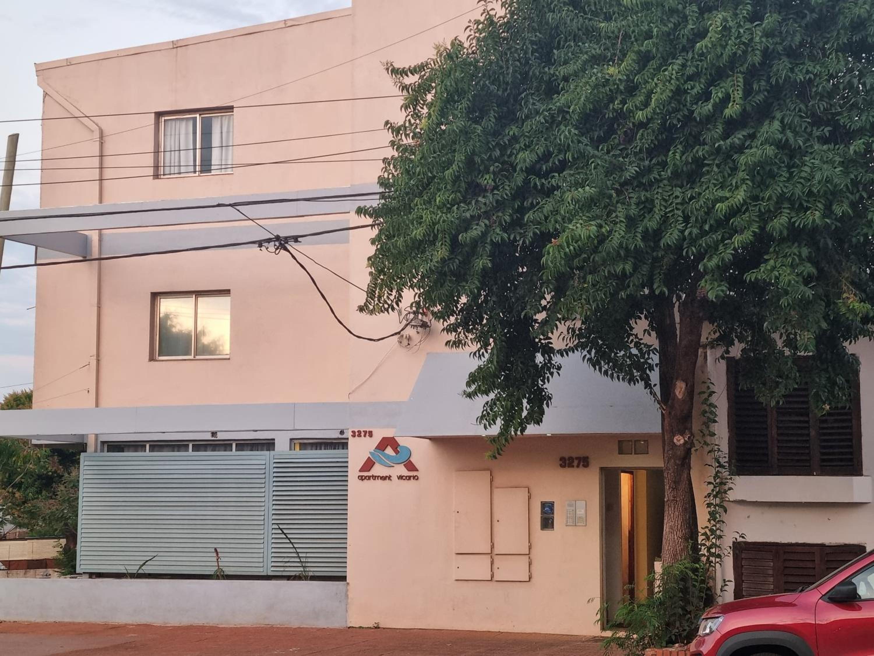 Apartvicario