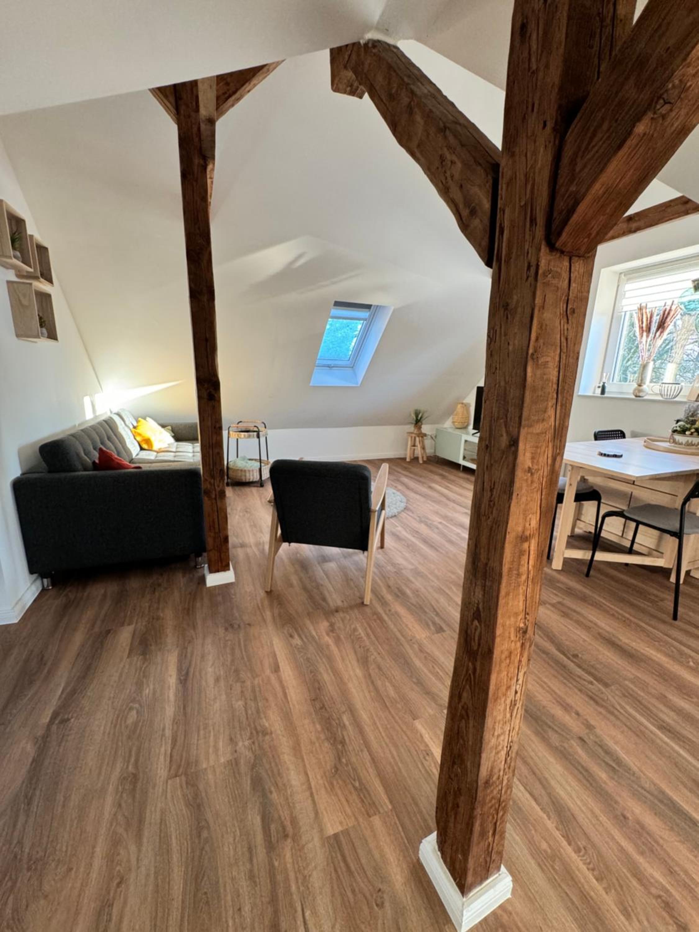 Modernes Apartment, voll eingerichtet inkl Parkplatz WLAN