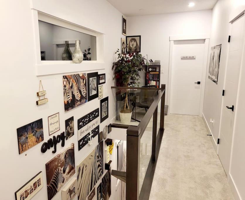 Welcome to Happy Place where Cozy Comfort Meets Exquisite Luxury