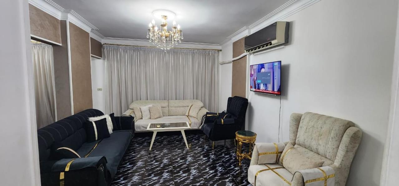 Comfortable Apartment in sheraton Heliopolis 5 minutes from Cairo Airport