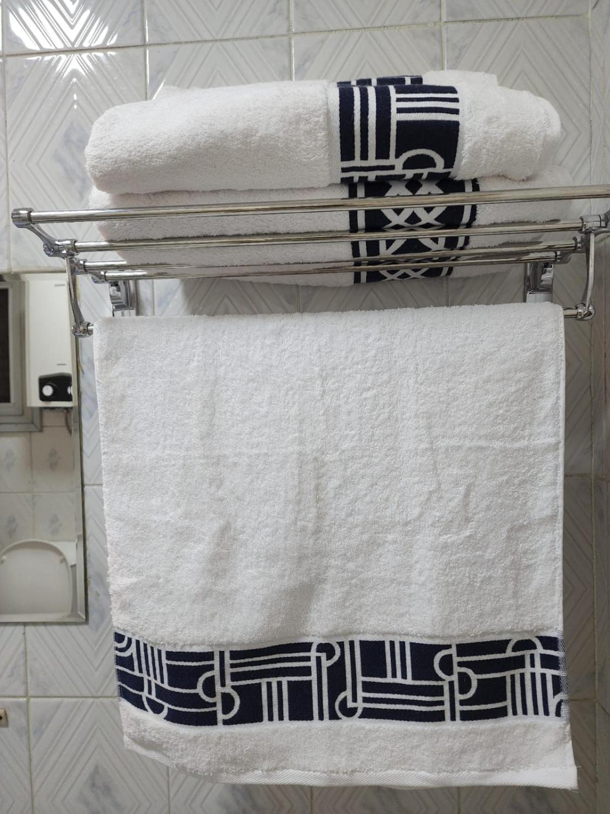 Comfortable Apartment in sheraton Heliopolis 5 minutes from Cairo Airport