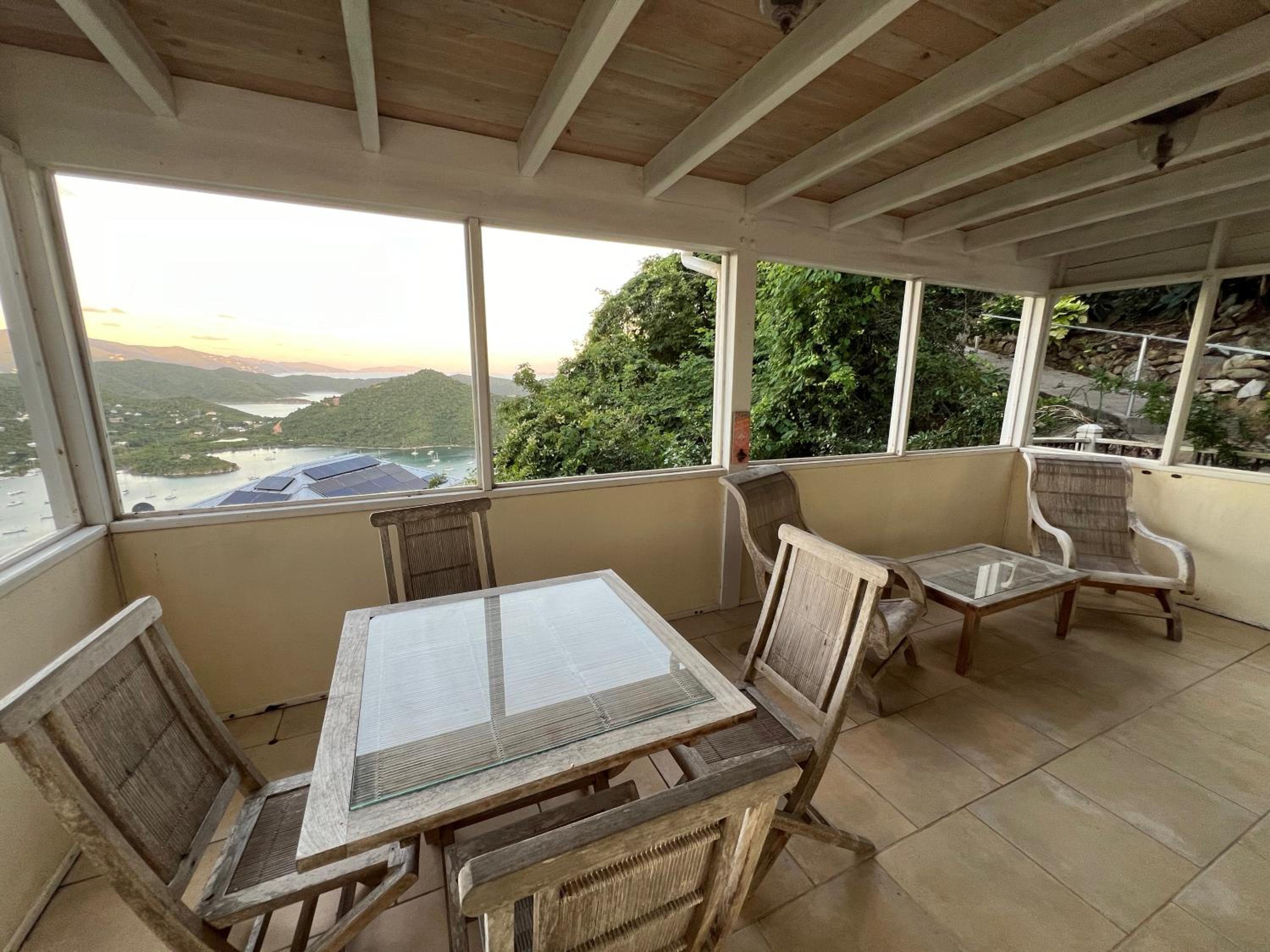 COCONUT BREEZE VILLA: MESMERIZING VIEWS, COOLING TRADEWINDS view 5