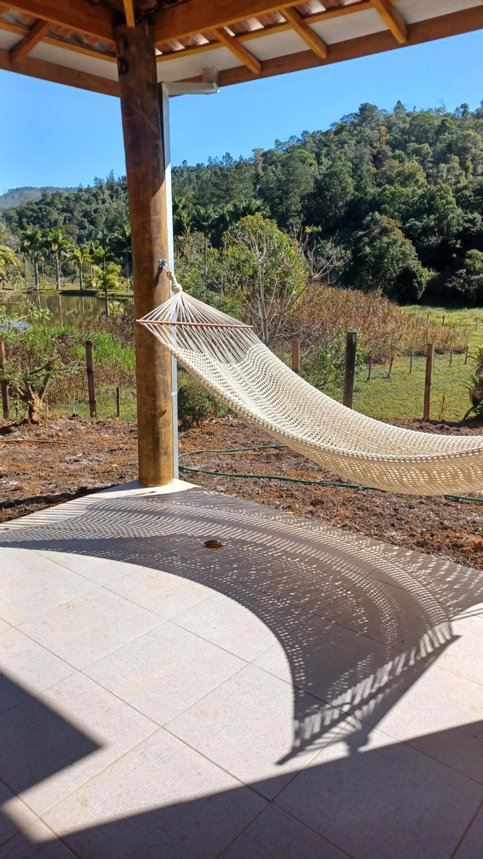 Chale Jatoba Monteiro Lobato