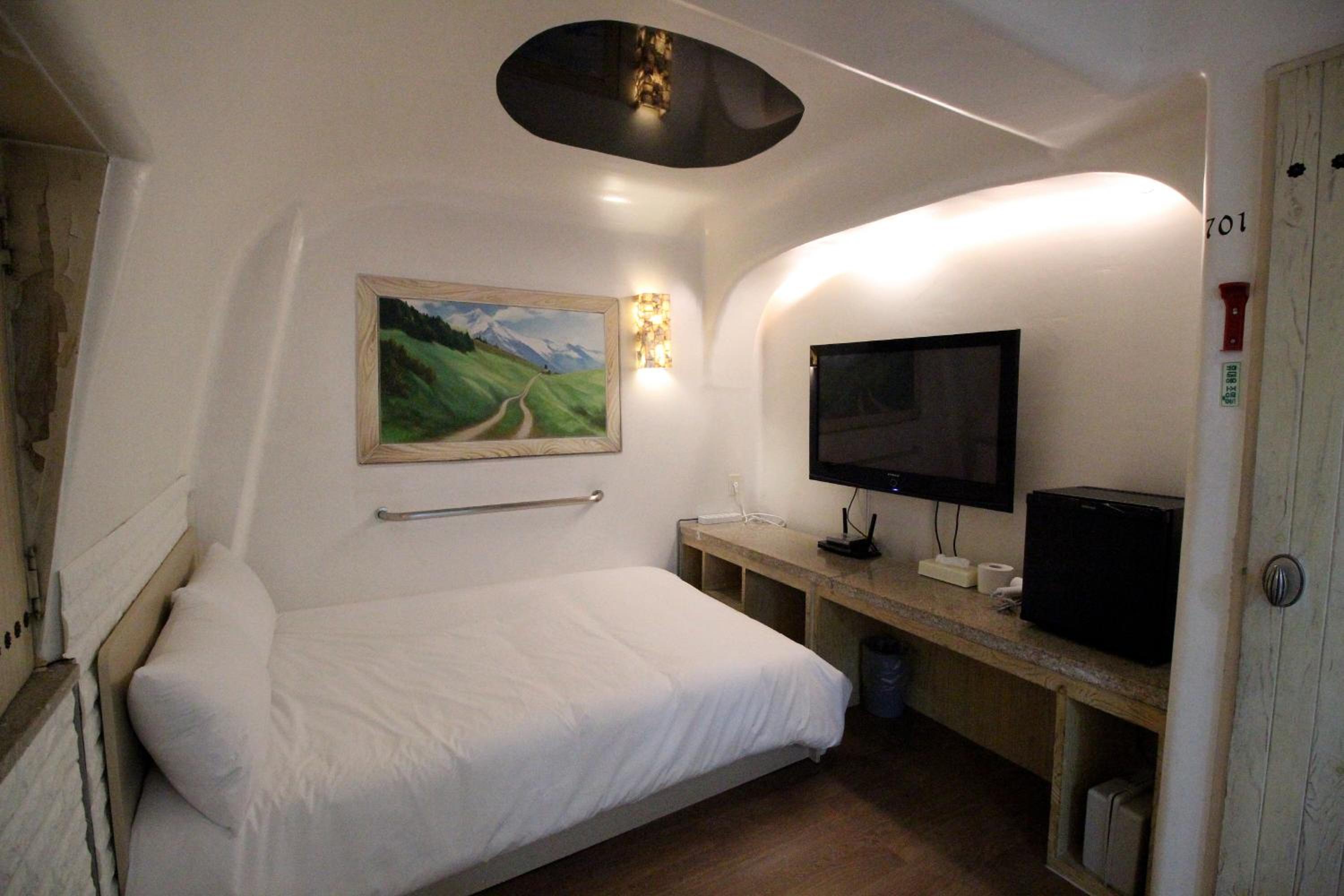 Sinchon Gaon Hostel