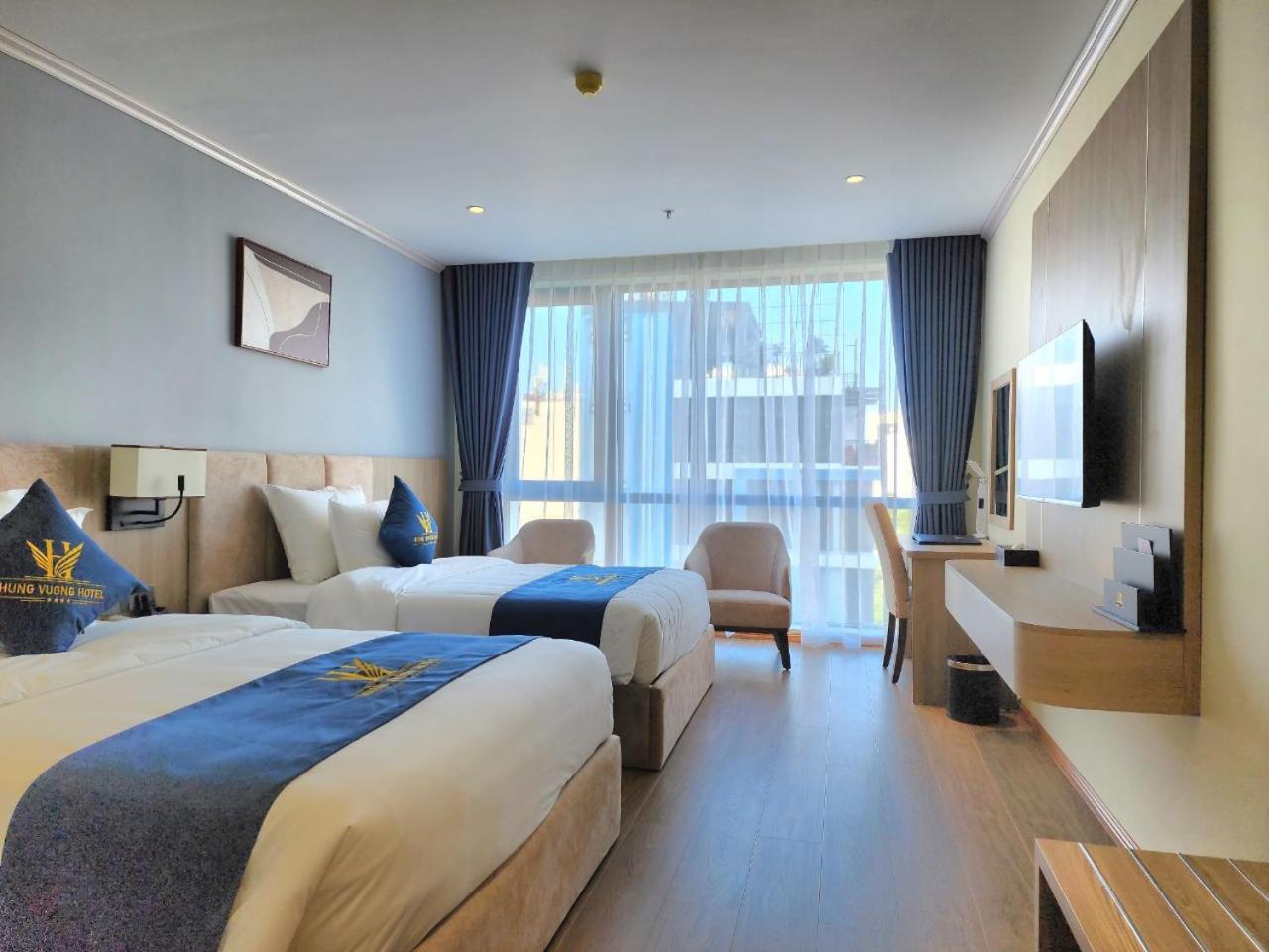 Hùng Vương Hotel - Stay 24h