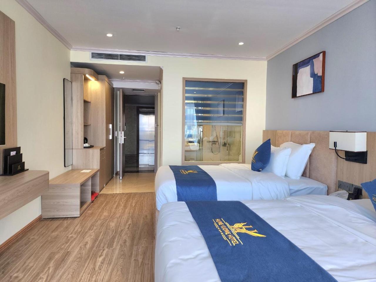 Hùng Vương Hotel - Stay 24h