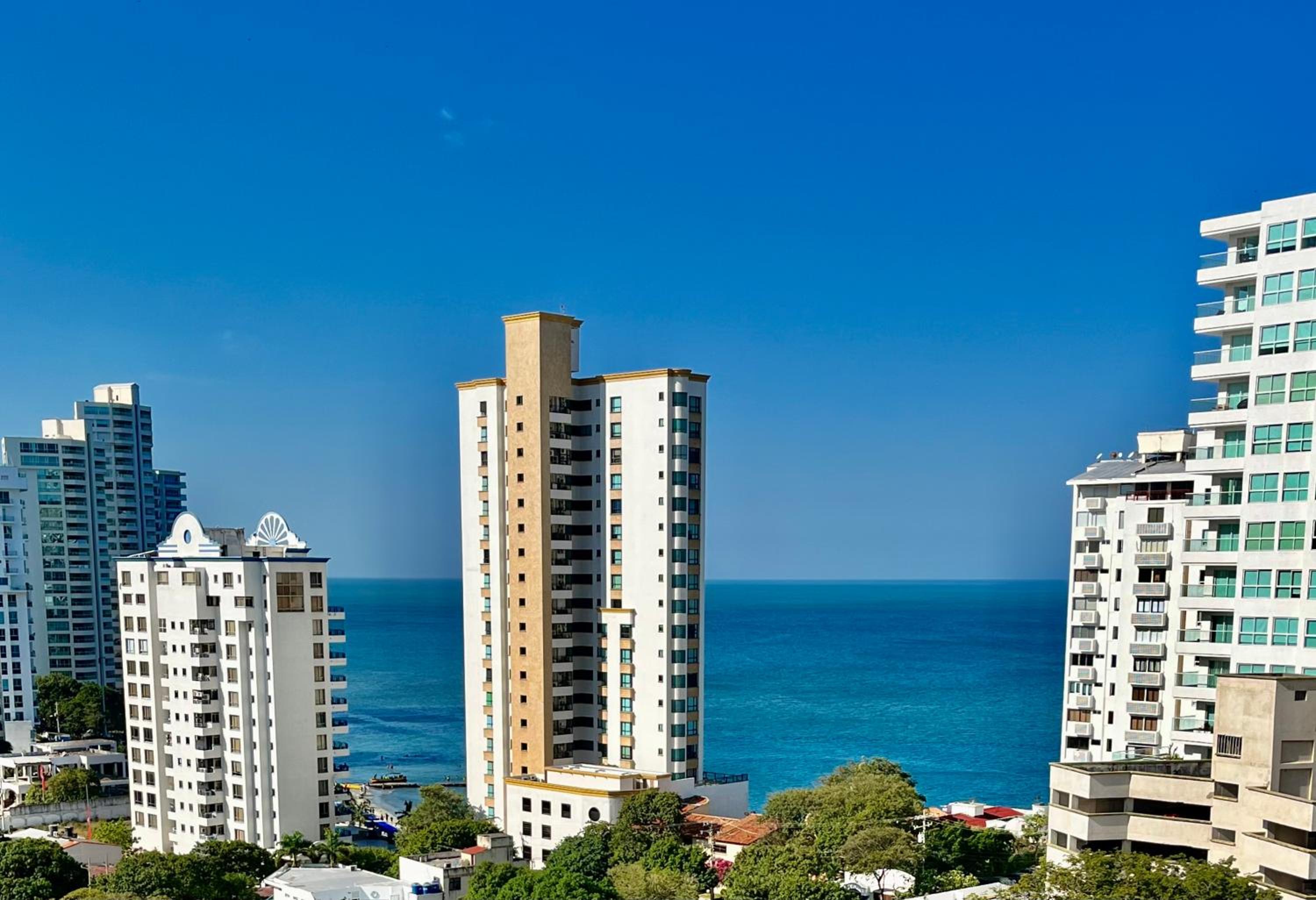 Aparta estudio exclusivo con vista al mar