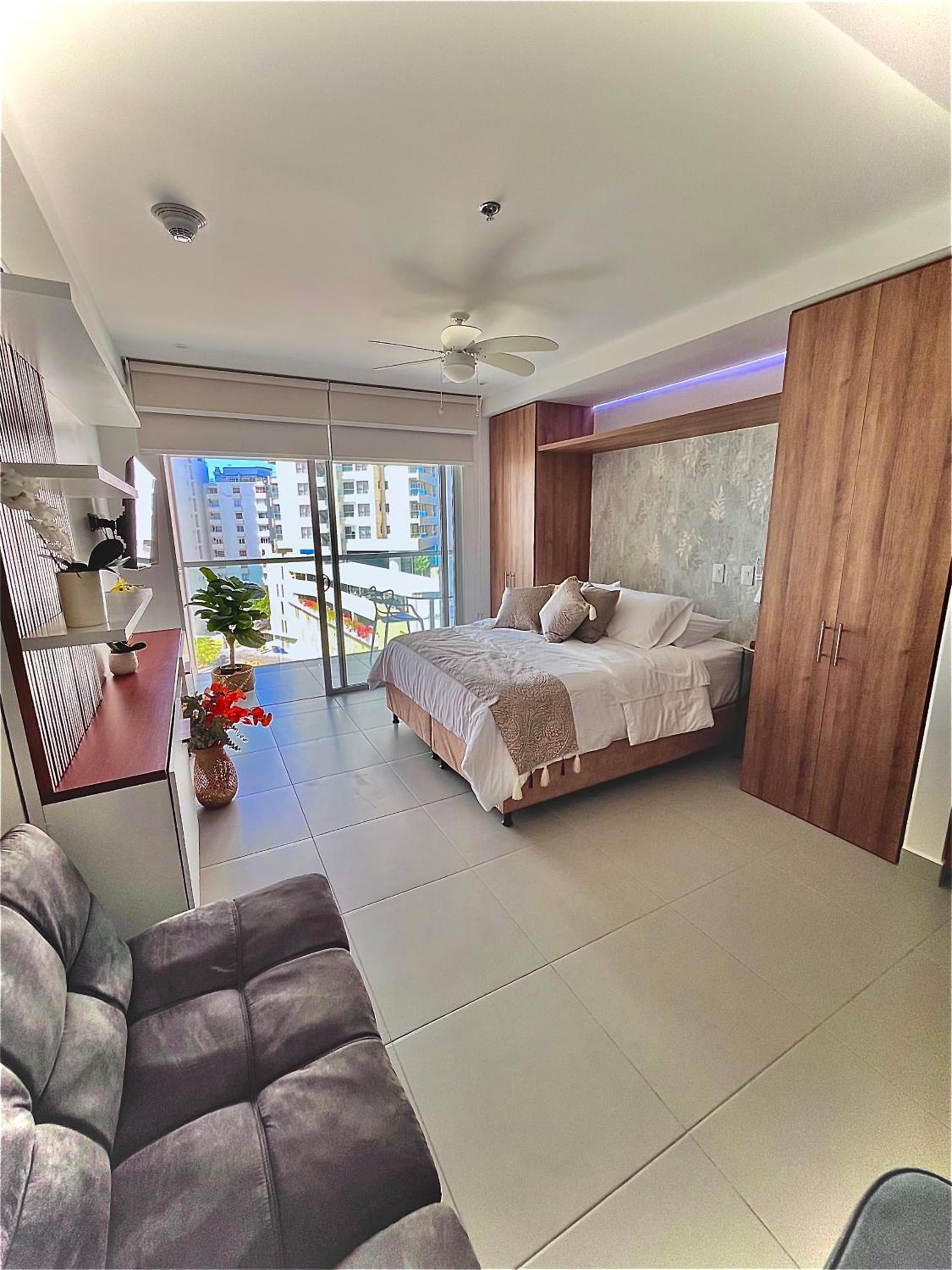 Aparta estudio exclusivo con vista al mar