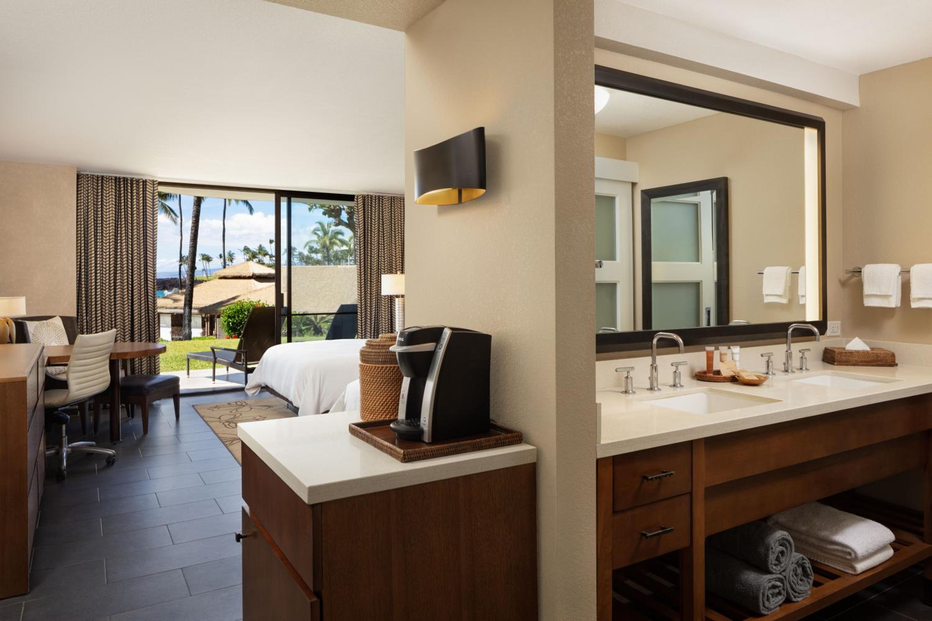 Hilton Waikoloa Village 287