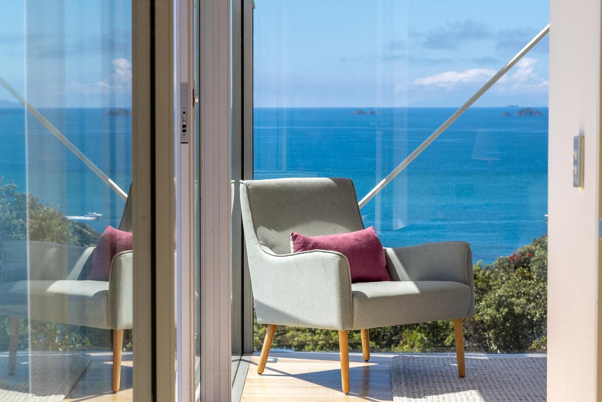 Nikau Estate, Oneroa - Be My Guest