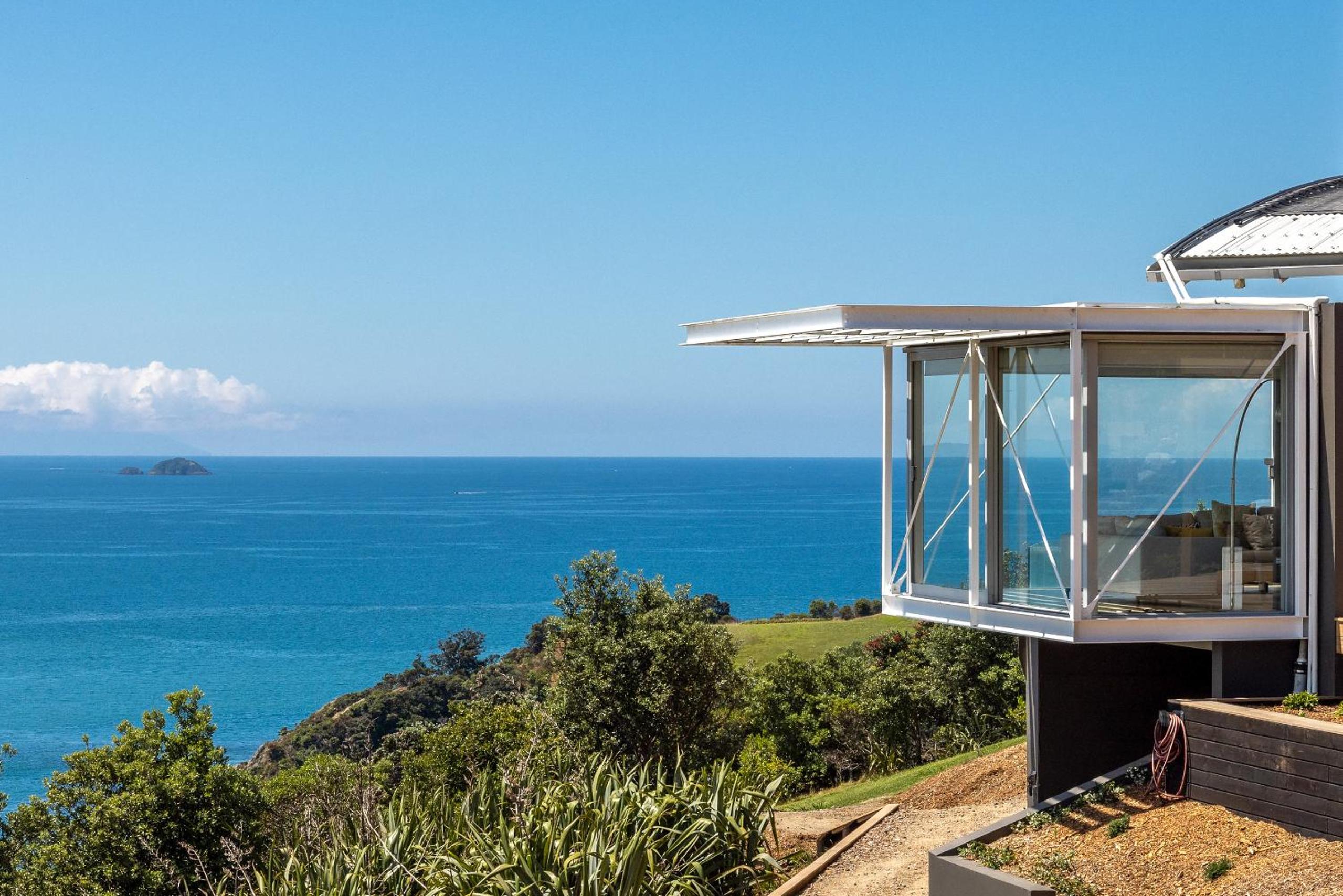 Nikau Estate, Oneroa - Be My Guest