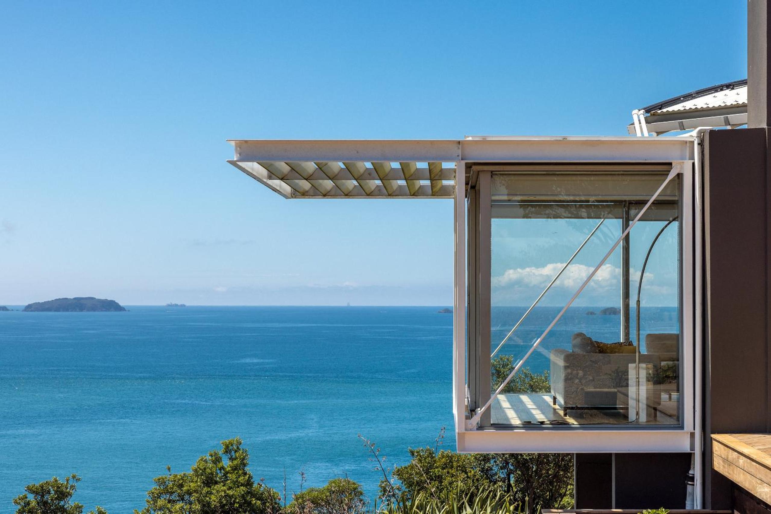 Nikau Estate, Oneroa - Be My Guest