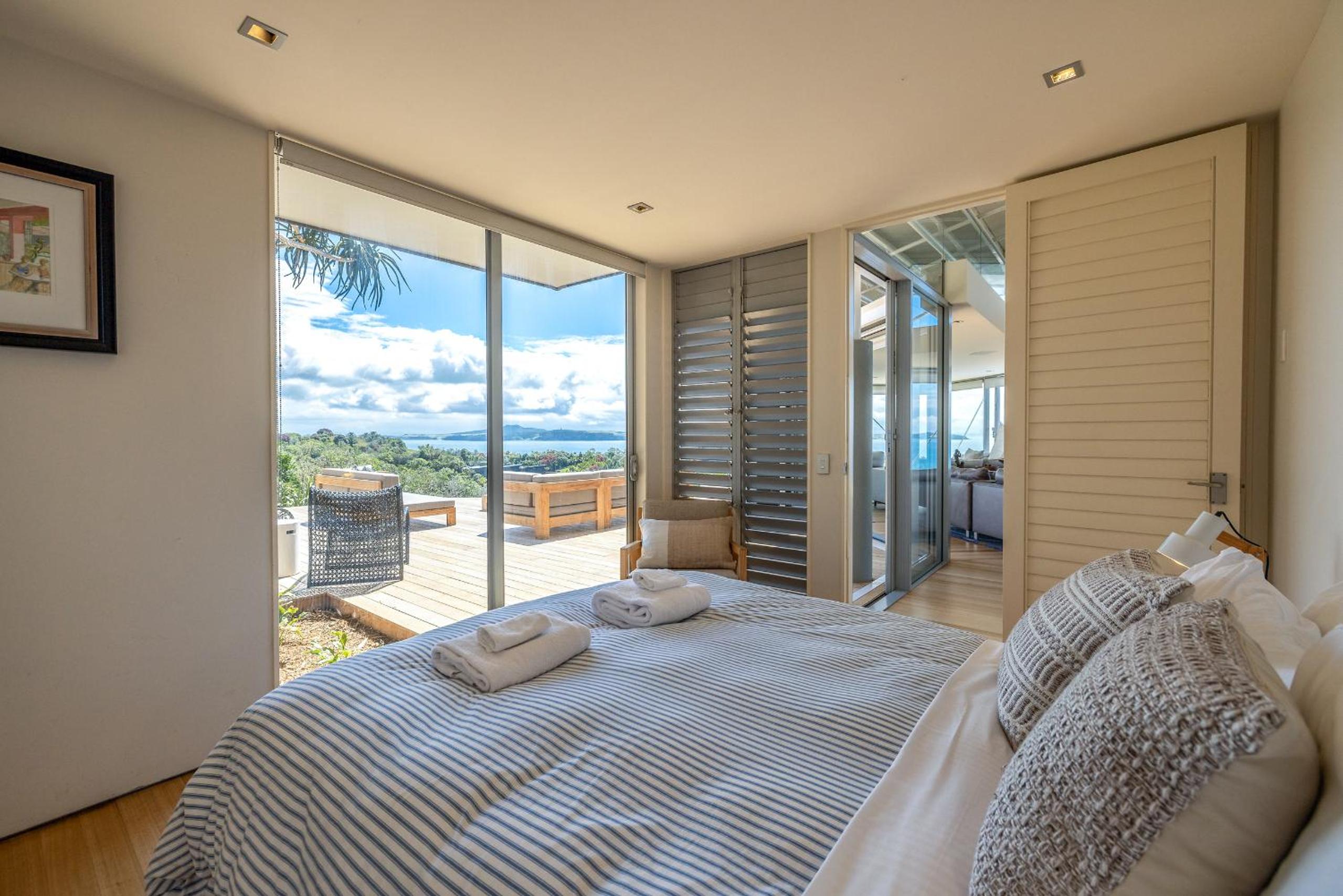 Nikau Estate, Oneroa - Be My Guest
